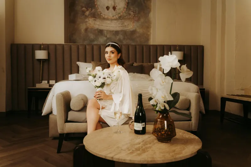 When a Waterfall Became a Wedding Machine: The Industrial Romance of Niagara Falls